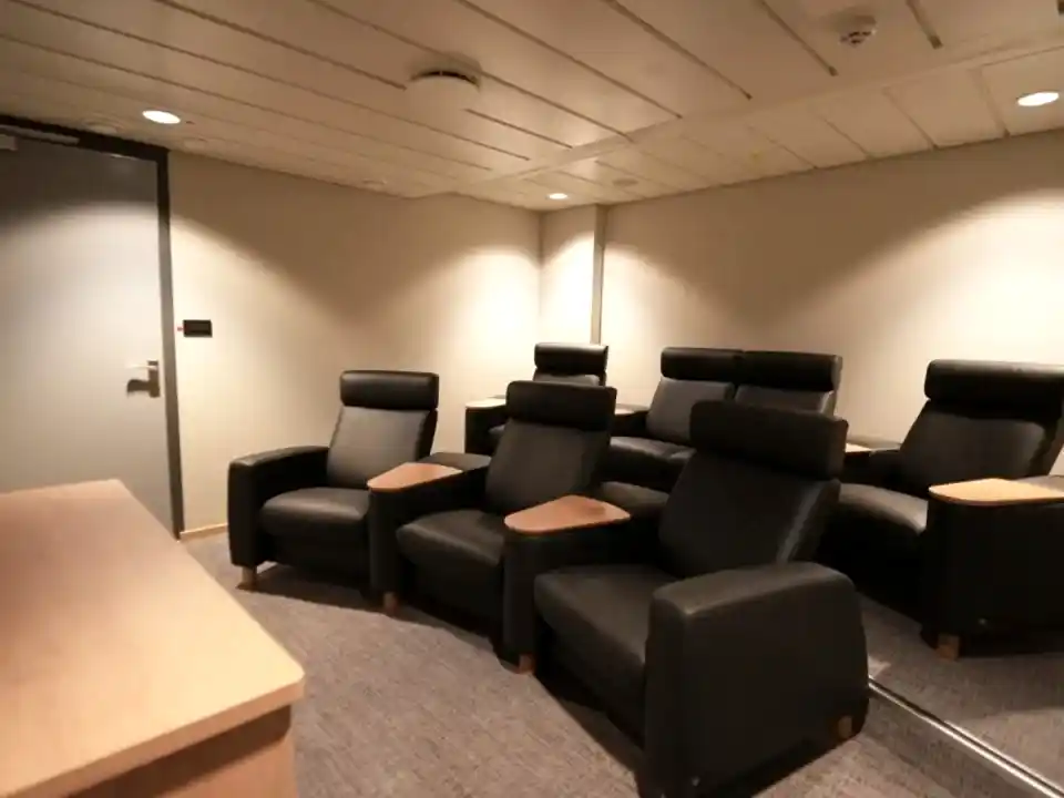 Custom-Designed Ship Furniture That Enhances Passenger Comfort