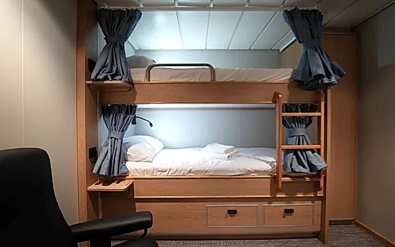 Gemi Mobilyalarında Özel Tasarımın Sağladığı Avantajlar