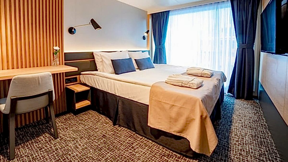 What’s Inside a Cruise Cabin